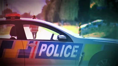 家长警惕！事发奥克兰中学，女生光天化日遭汽车诱拐！