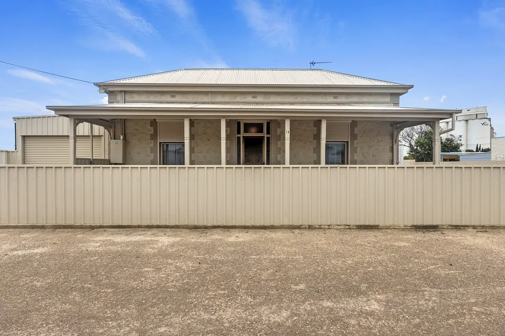 18 Alexander Street, Wallaroo, SA 5556