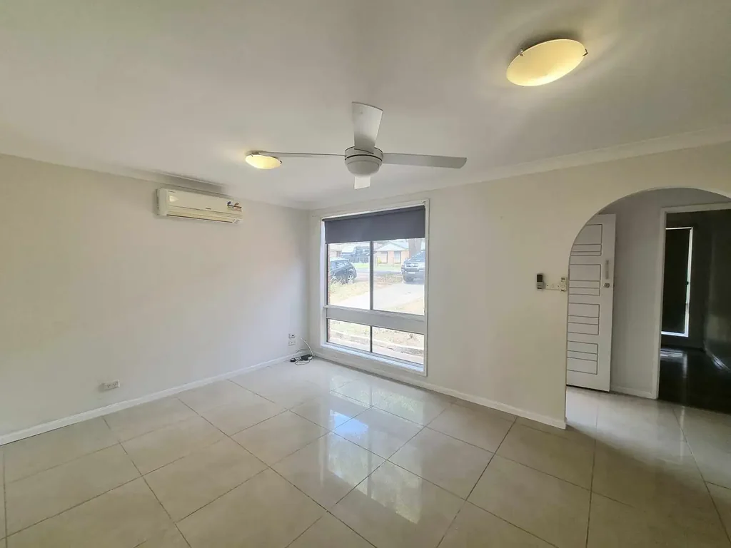Close to schools and in cul-de-sac