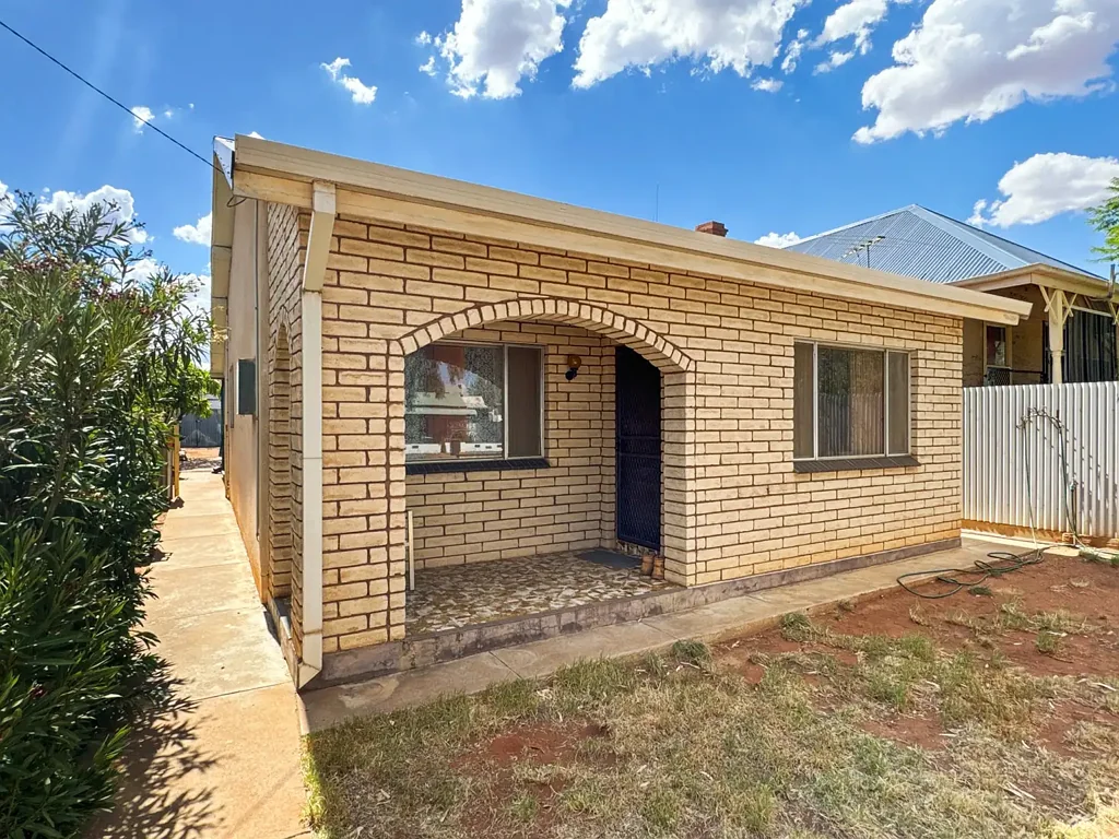 152 Gaffney Street, Broken Hill, NSW 2880