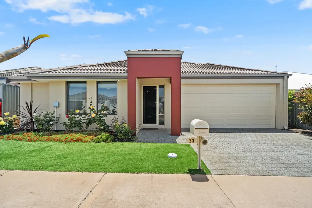23 Harvey Crescent, South Yunderup, WA 6208