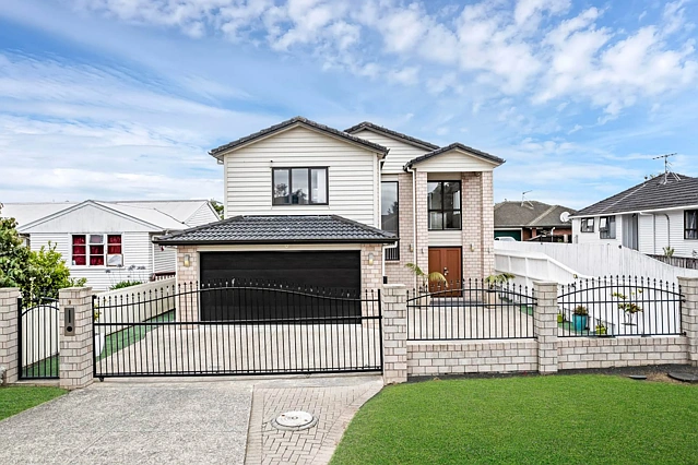 9 Pembroke Street, Papatoetoe, Manukau City