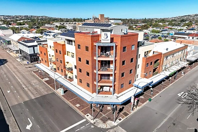 Hamilton 1房  Entry level home or investment with lifestyle on the doorstep