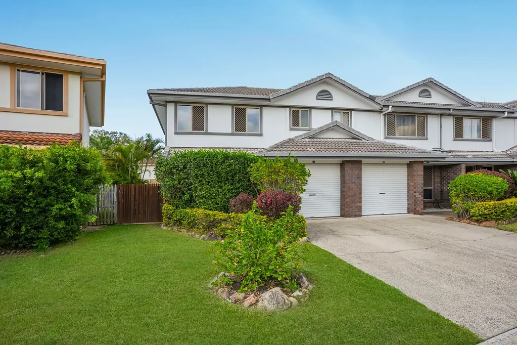 Thorneside 3 Bedroom The Ideal First Home with Space to Grow - Resort-Style Living