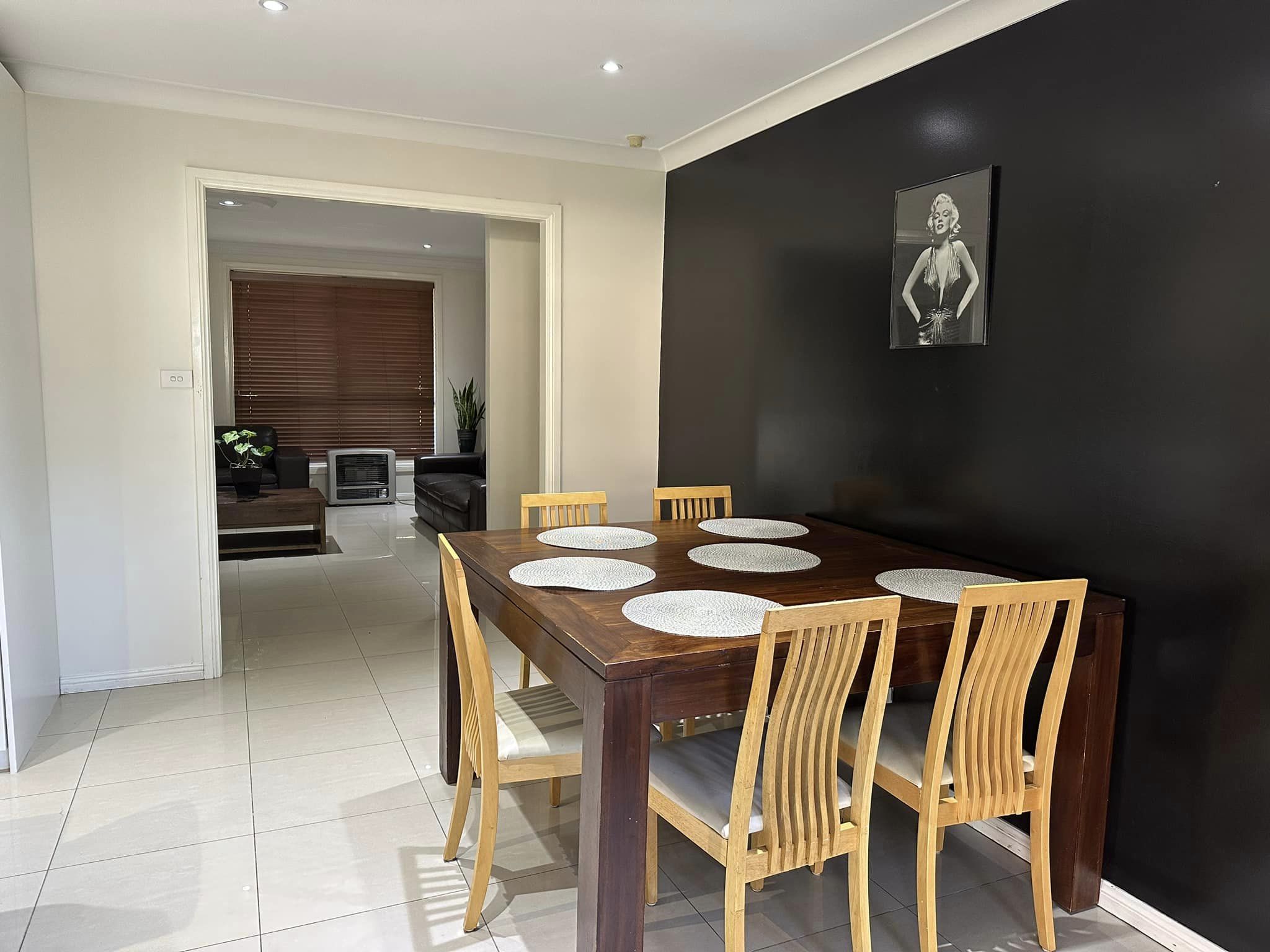 UNIT 2 13 CLAREMONT CR, HINCHINBROOK NSW 2168, 0 غرف, 0 حمامات, House