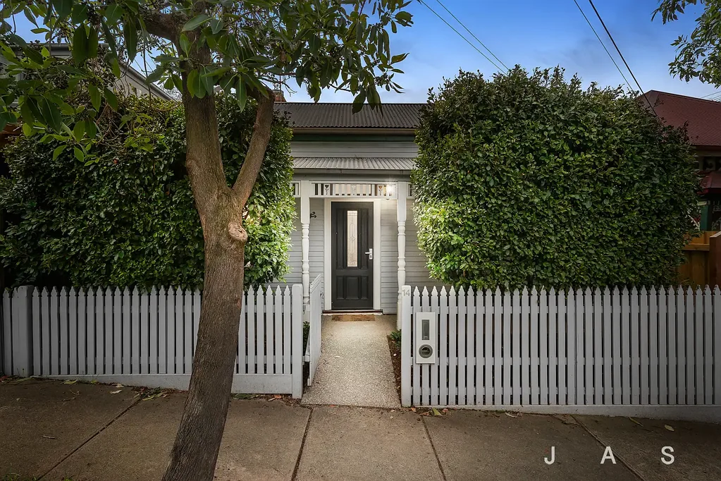 14 Pole Street, Seddon, VIC 3011
