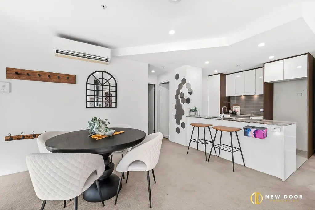 Lyneham 2房  Modern Urban Living in the Heart of Lyneham
