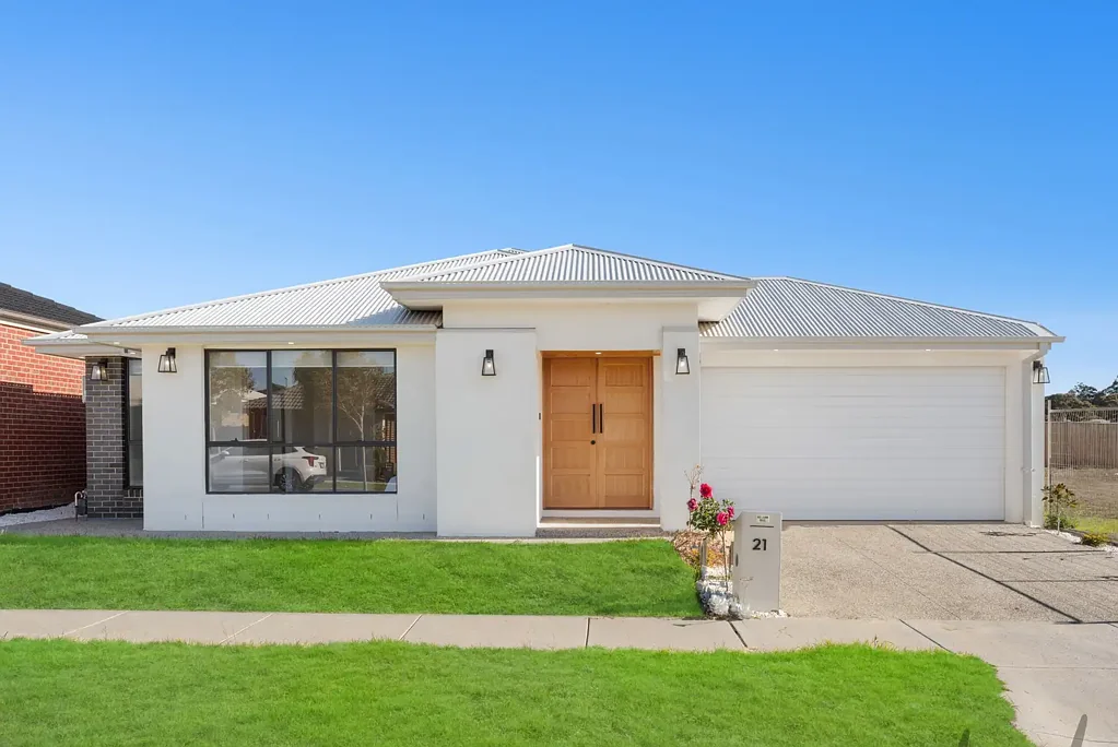 21 Beavers Street, Mickleham, VIC 3064
