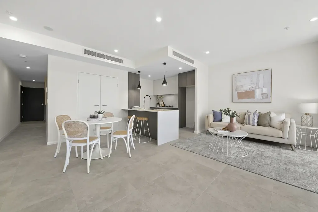 BRAND NEW TWO BEDROOM + STUDY DESK & PARKING