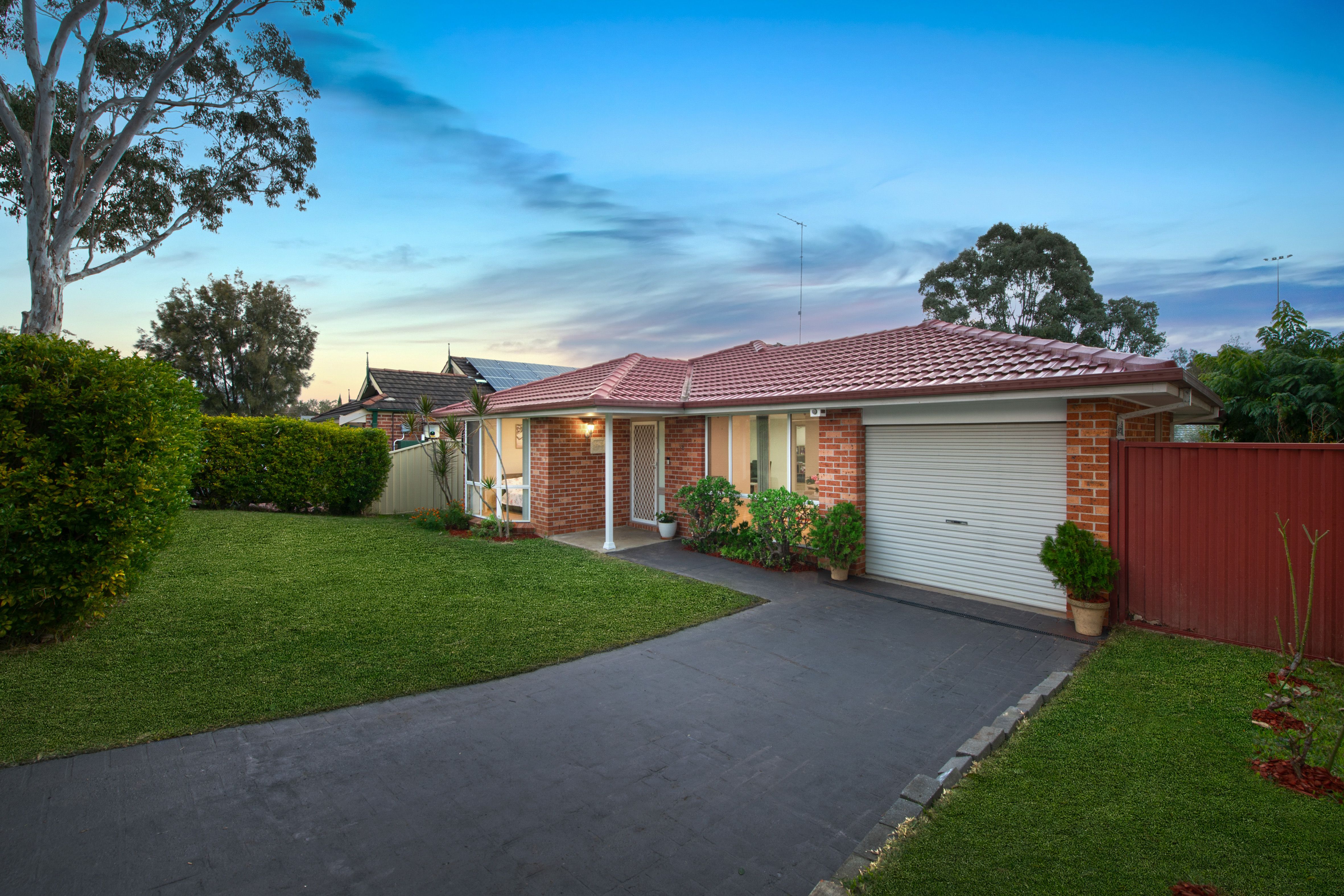 18 BURNHAM AV, GLENWOOD NSW 2768, 0 habitaciones, 0 baños, House