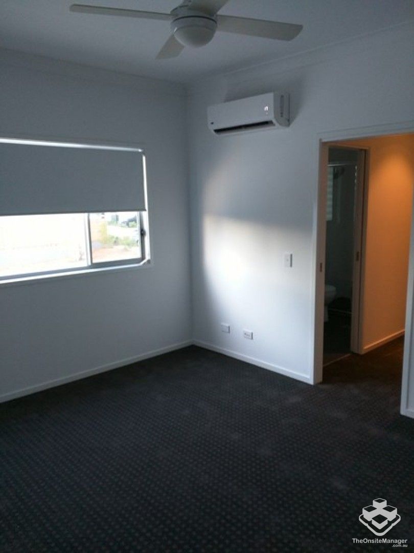 PARKINSON TERRACES 10 LAKEWOOD AV, PARKINSON QLD 4115, 0 Schlafzimmer, 0 Badezimmer, Townhouse