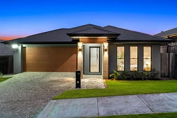 14 Cocoparra Street, South Ripley