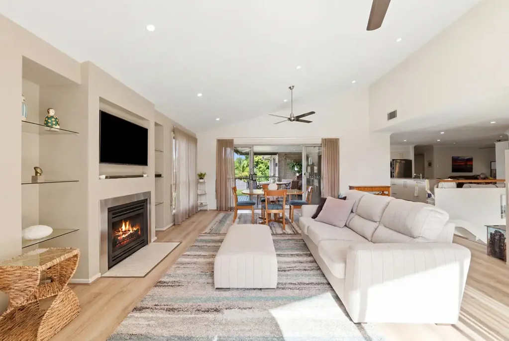 Kincumber 3 Slaapkamer Prestigious Figtree Bay Estate - Family Home