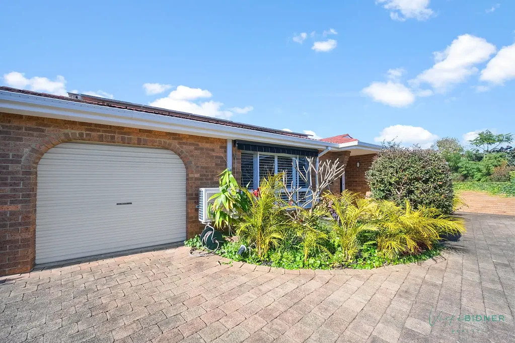 2/74 Hind Avenue, Forster, NSW 2428