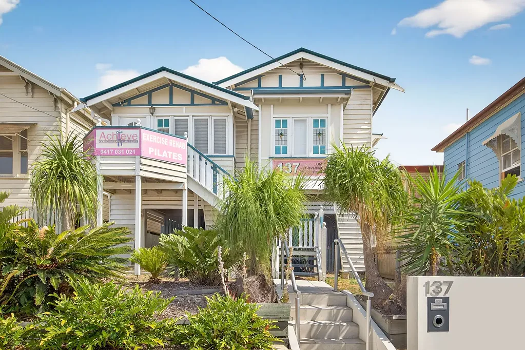 137 Old Cleveland Road, Stones Corner, QLD 4120