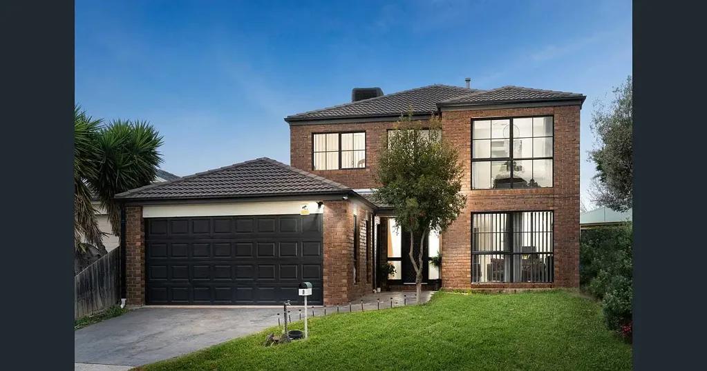 4 bedroom house in Darlingsford Estate - Melton !!!!