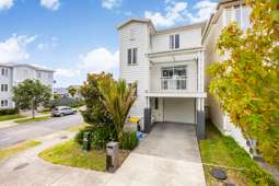 94 Arrowsmith Drive, Flat Bush