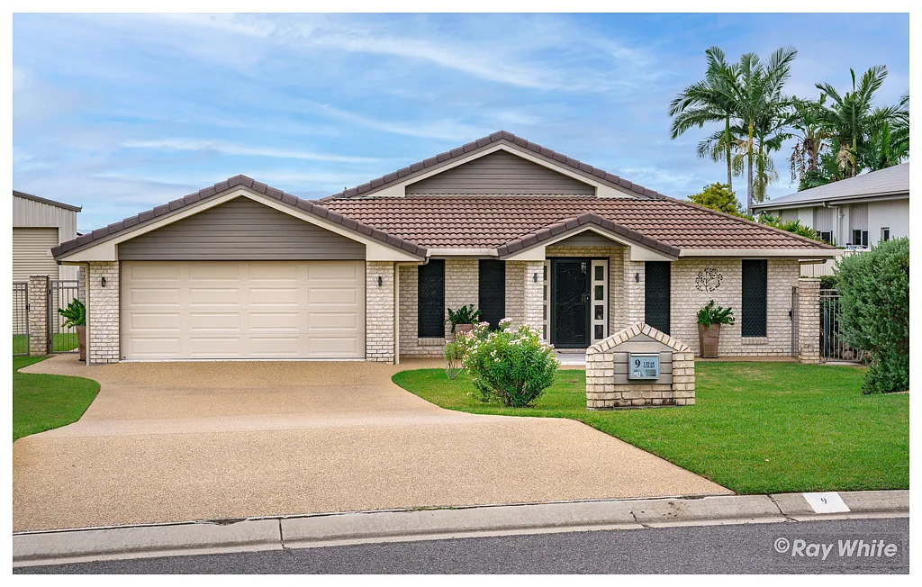 9 Crear Court, Norman Gardens, QLD 4701