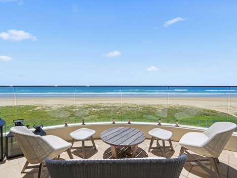 Beachfront Luxury as its best!