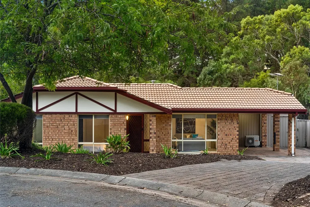 9 Fig Tree Lane, Aberfoyle Park, SA 5159