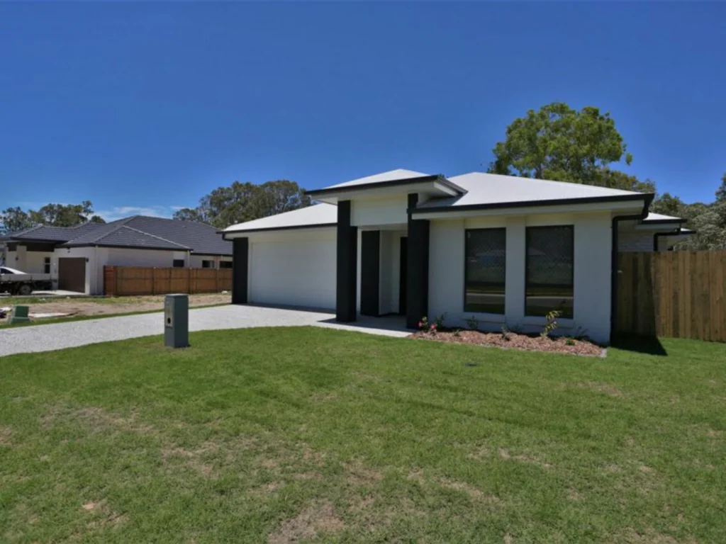6 John Storey Court, Park Ridge, QLD 4125