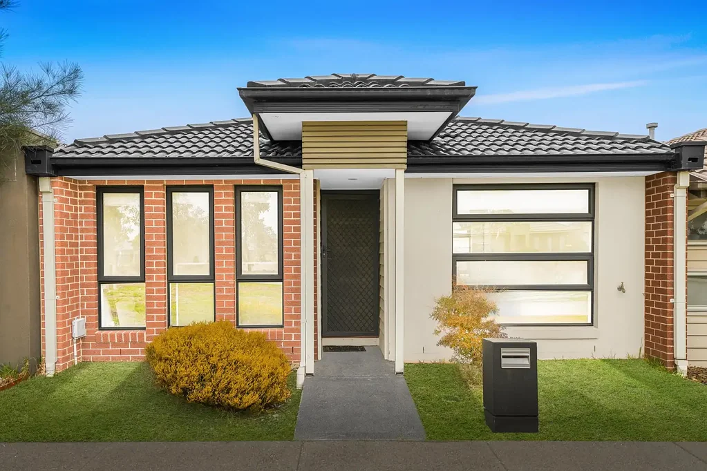 Modern Comfort in Jubilee Estate – Style, Space & Convenience!