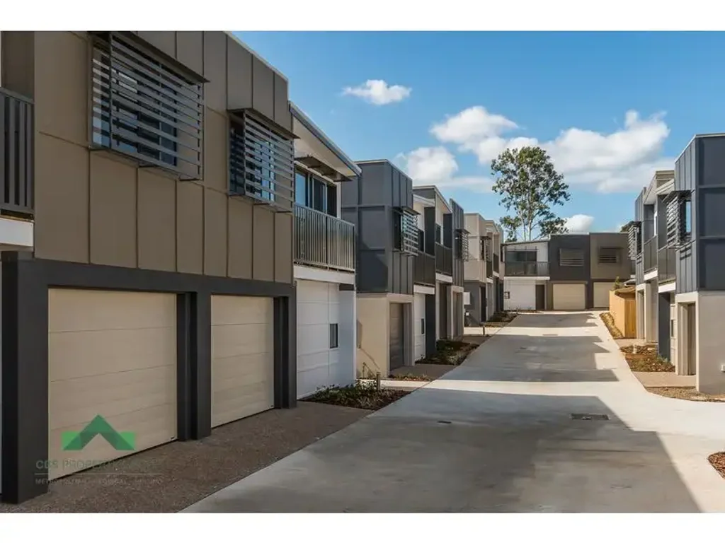 Perfect townhouse for couples or a small family.