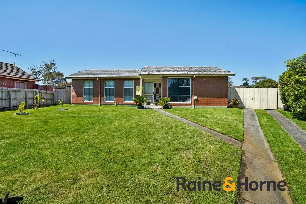 Cranbourne 3chambre Family Home in Central Cranbourne!!