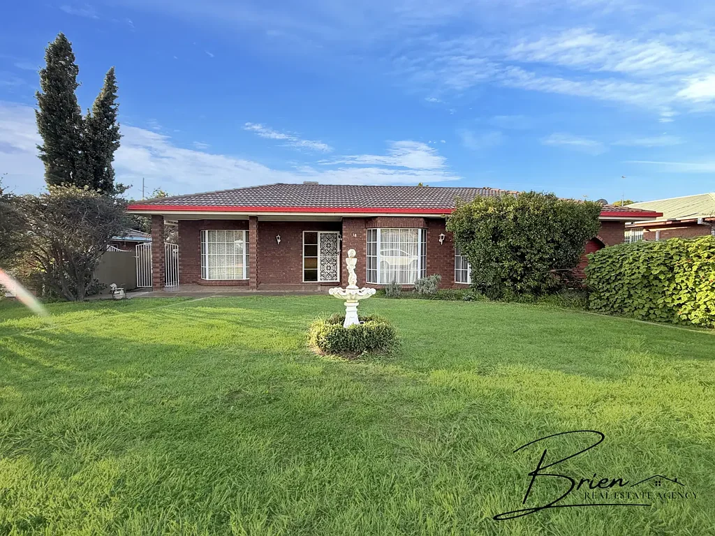 Shed Space, Entertaining Area & 4 Bedrooms!
