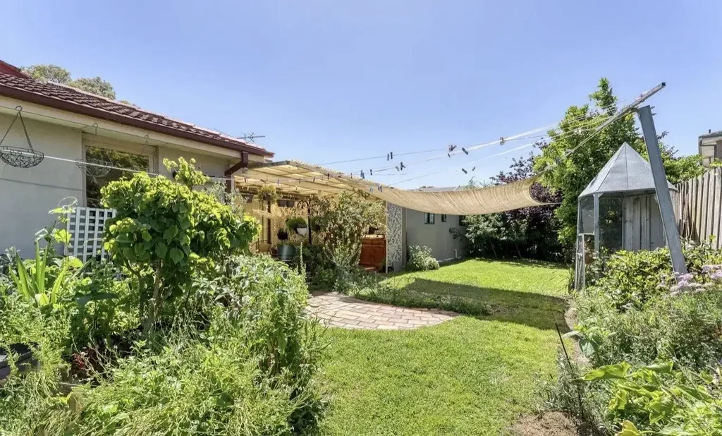 Spacious Five Bedroom Family Home in a Prime Wheelers Hill Location