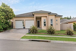 3 Floribunda Way, Mount Annan