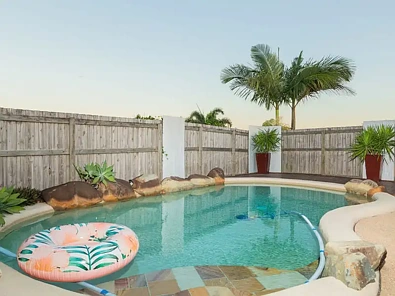 21 Douglas Crescent, Rural View, QLD 4740, 4 slaapkamers, 2 badkamers, House