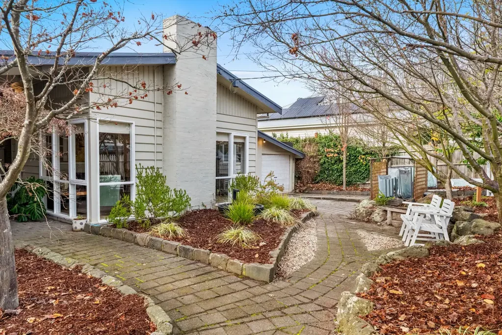 Gisborne 4Phòng ngủ Generous Block, Relaxed Country Living and a Short Stroll to Town