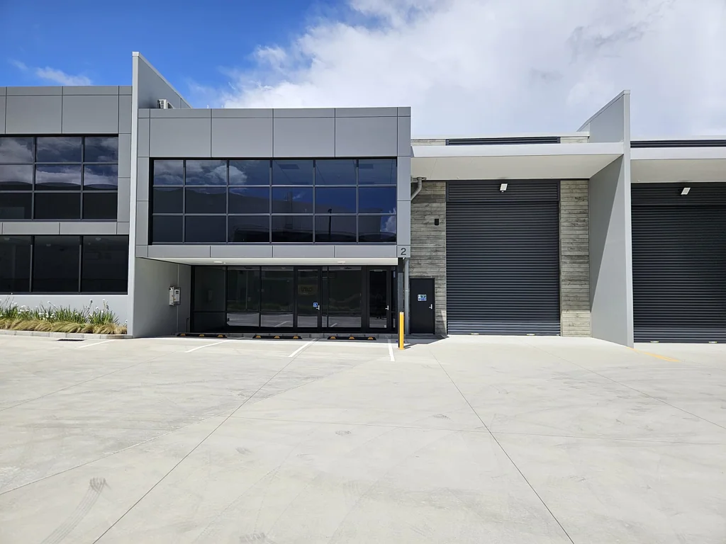 Hobsonville Stunning, Brand New Industrial!