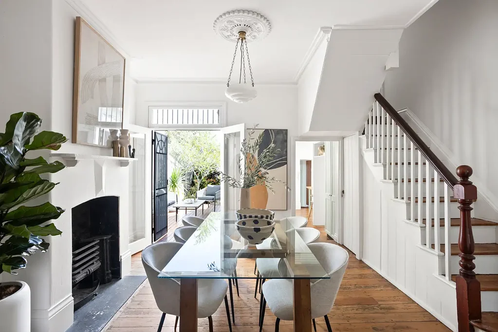 Camperdown 4બેડરૂમ Spacious family-sized terrace of fresh style and flexibility