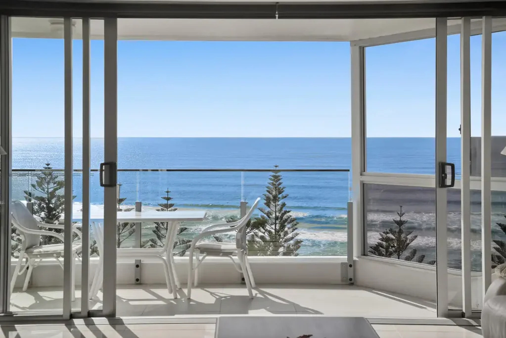 Burleigh Heads 3غرفة نوم Burleigh Sky Home - Best Value Three Bedroom Apartment In Burleigh Heads!