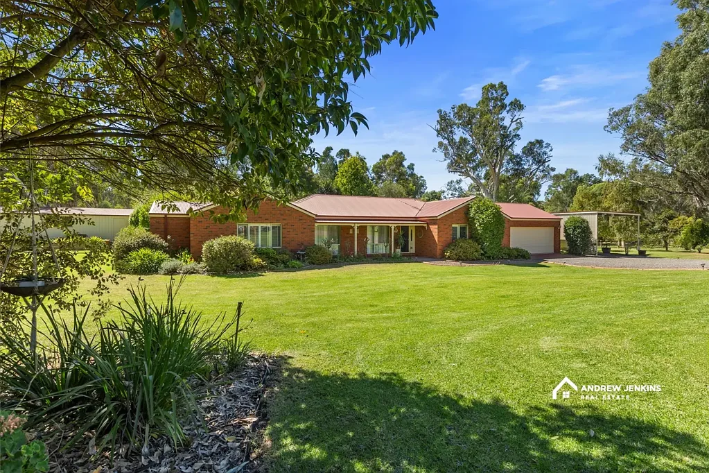 Tocumwal 4 Bedroom Town Convenience, Bushland Charm, Your Forever Home Awaits
