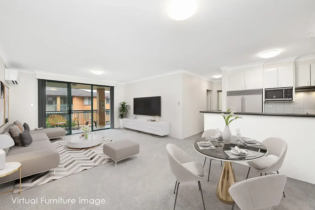 LARGE 2 BEDROOM UNIT
