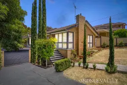 31 Barbara Crescent, Avondale Heights