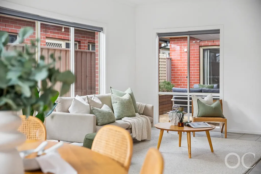 Cumberland Park 2ਬੈੱਡਰੂਮ Open the Door to a Rear-Set Retreat with a Courtyard Surprise