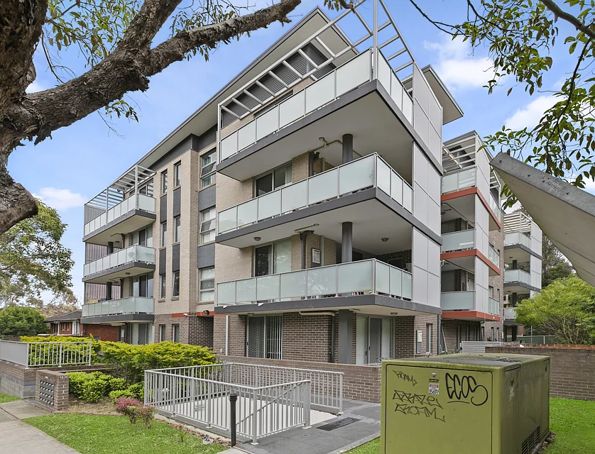 11/135 Pitt Street, Merrylands, Parramatta (Northwest suburbs), 2 ห้องนอน, 2 ห้องน้ำ, Apartment