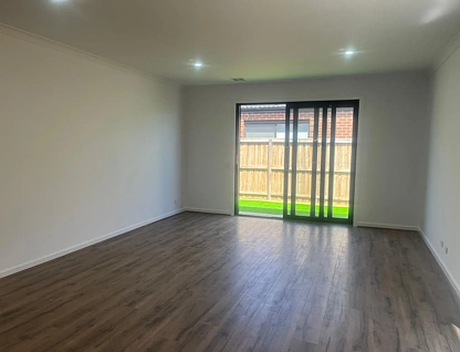 13 Brushton Street, Manor Lakes, South West Melbourne, 4 Kuwarto, 2 Banyo, House