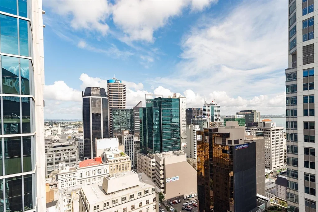 Auckland Central CBRE - Elevated & Modern | 51 Shortland Street