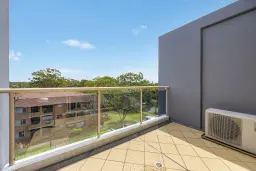 143/360 Kingsway, Caringbah