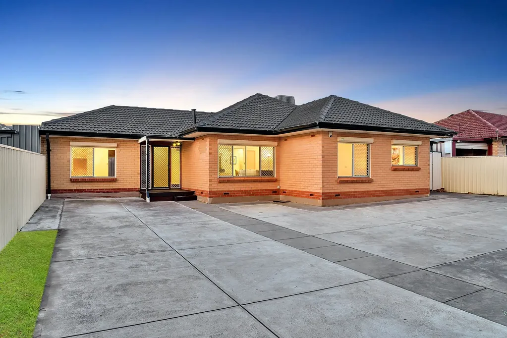 Parafield Gardens 4 Bedroom Space to Entertain in This Renovated Family Home With Separate Studio