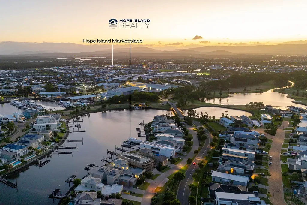 1071 Edgecliff Drive, Hope Island, QLD 4212