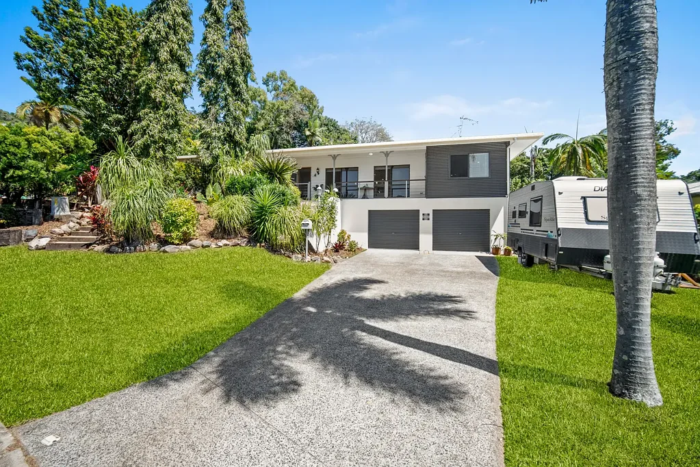 Freshwater 5房  Spacious Family Living with Contemporary Style & Flexibility