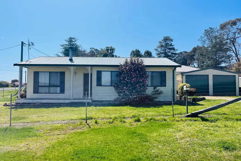 Centrally Located 3 Bedroom Family Home