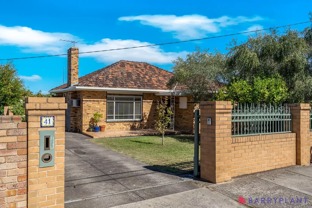 41 Glasgow Avenue, Reservoir, VIC 3073