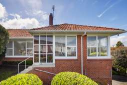 8 Appleyard Crescent, Meadowbank
